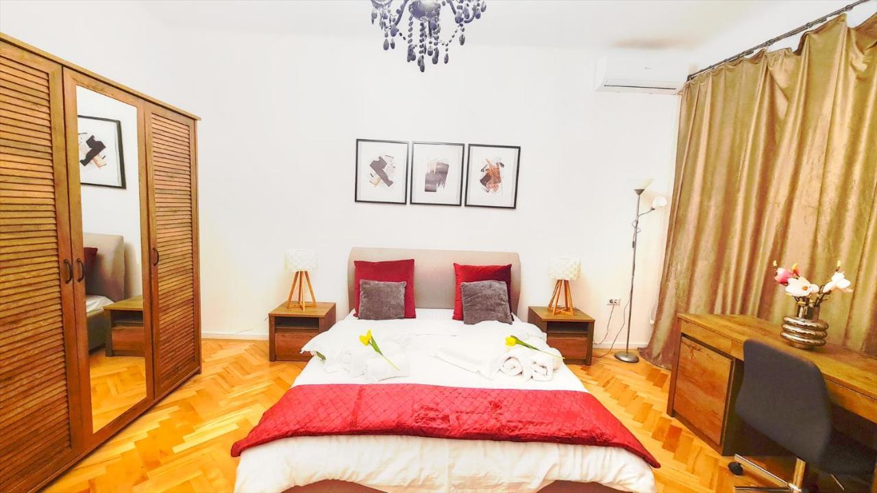 Spacious 5* Luxury In Historic Center Free Parking Cluj-Napoca Eksteriør bilde