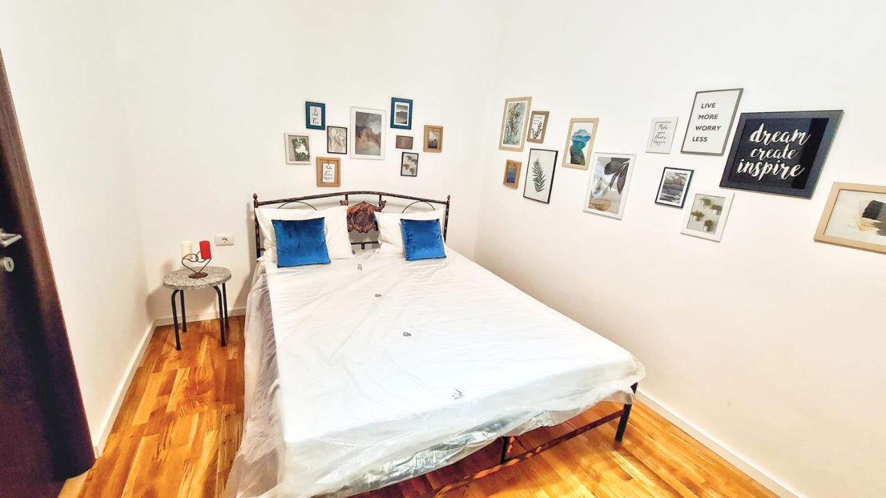Spacious 5* Luxury In Historic Center Free Parking Cluj-Napoca Eksteriør bilde